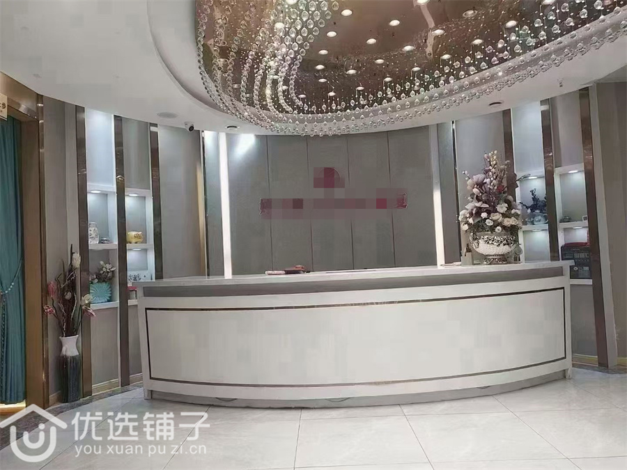 大竹东大街延伸段300平美容院转让