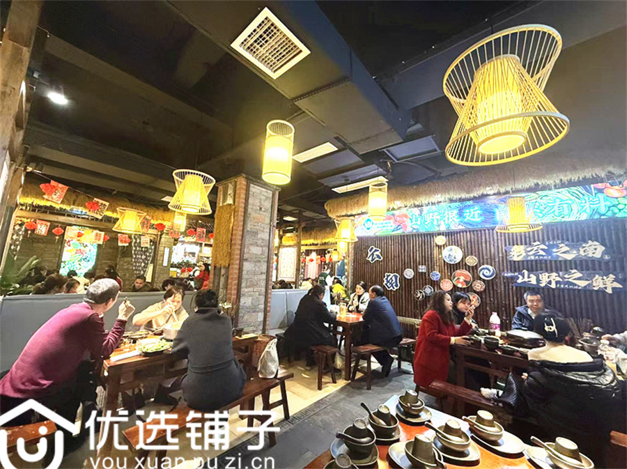 西外罗浮广场旁380平火锅店转让(水电气三通)