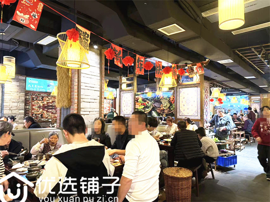 西外罗浮广场旁380平火锅店转让(水电气三通)