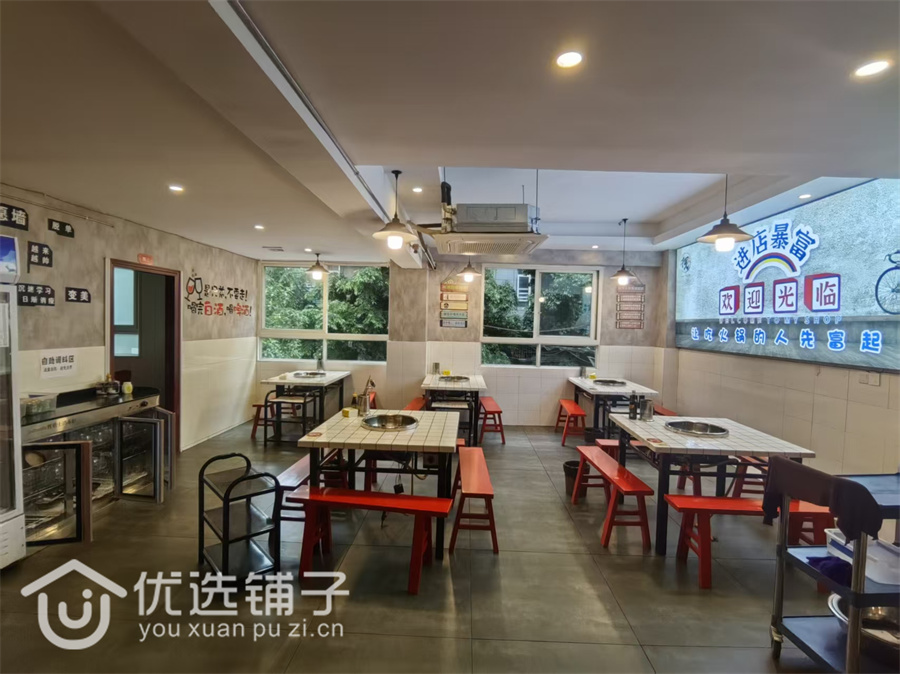 南外民乐街100平转角餐馆转让(二楼合计200)